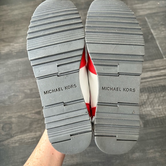 Michael kors red sneakers size 7.5 - Picture 3 of 5